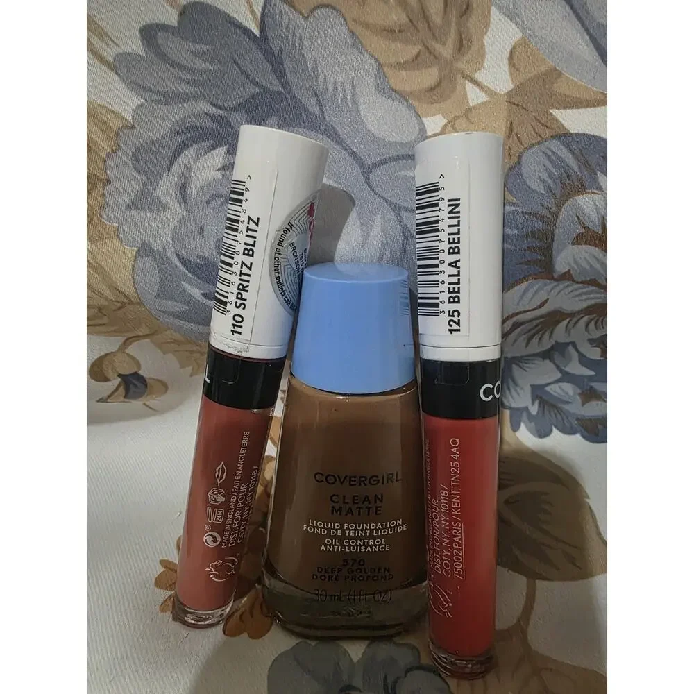 COVERGIRL Clean Matte 570 Foundation, Ultimatte Lip 110 & 125 Lot